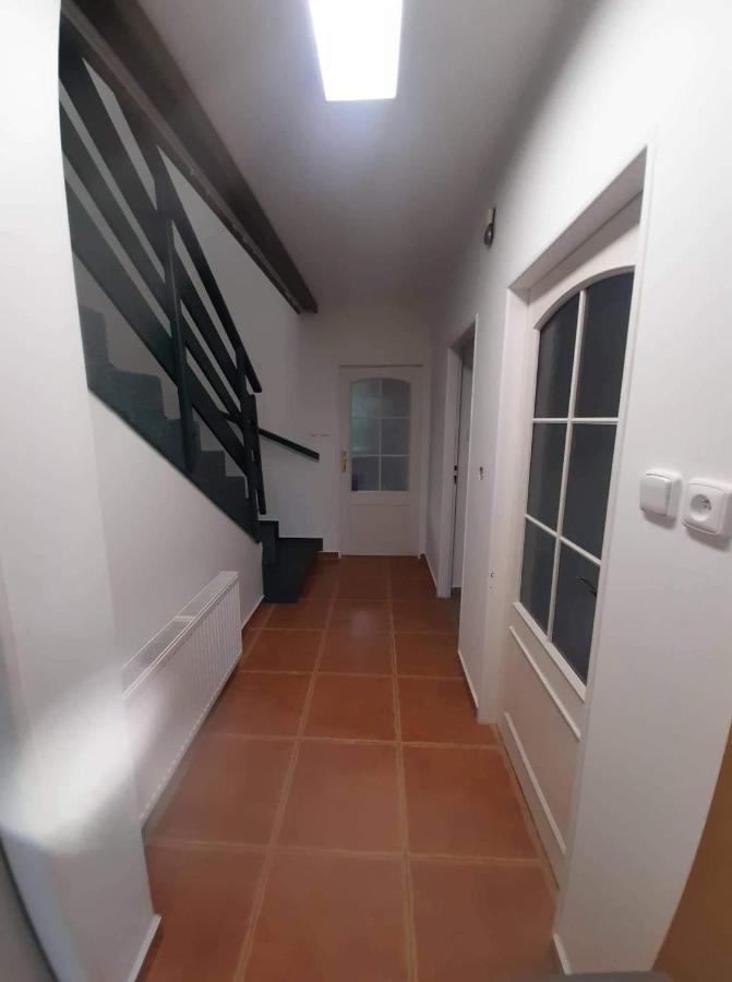Petadvacitka Villa Ceska Skalice Ngoại thất bức ảnh